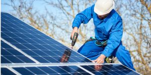 Installation Maintenance Panneaux Solaires Photovoltaïques à Valvigneres